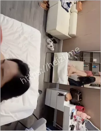 泄密门