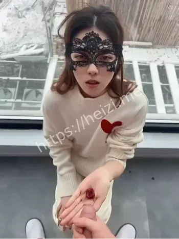 李佳琳