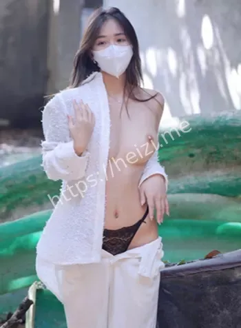 擦边网红