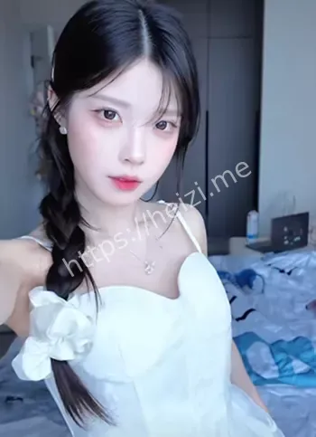 清纯学生妹