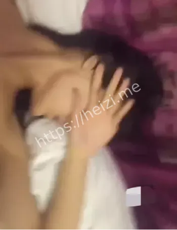 李悦萌