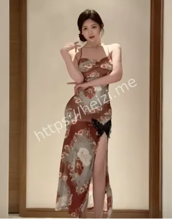 妖娆抚媚姿
