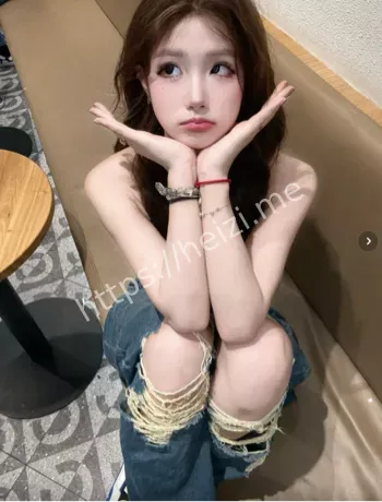 阿黑颜少女