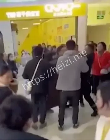 儿子护母