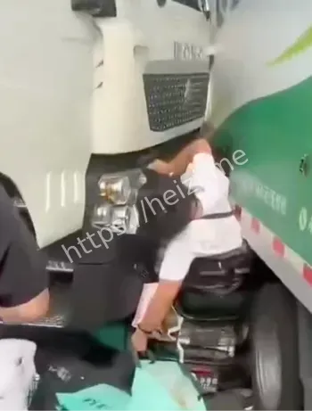 大卡车