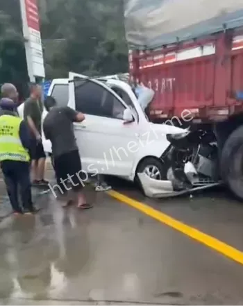 新车事故