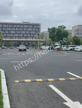后台远程锁车