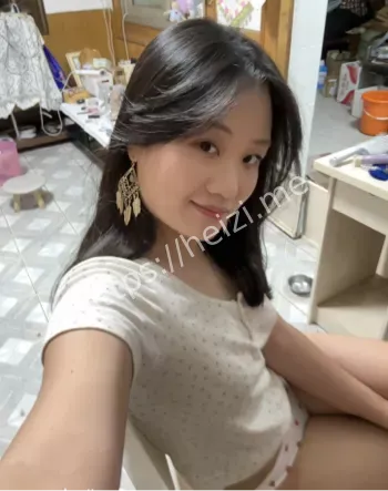 依依网红
