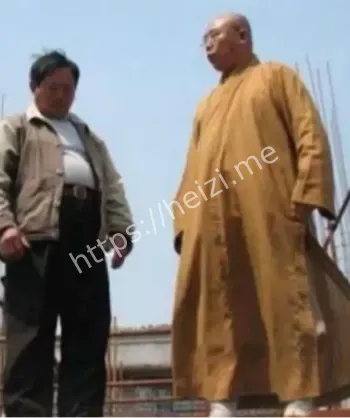 龙柱灵异事件