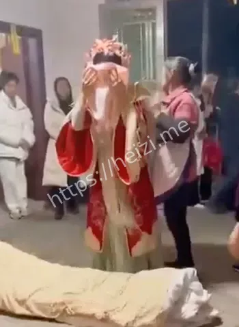 深夜完婚