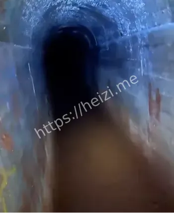 耳边低语