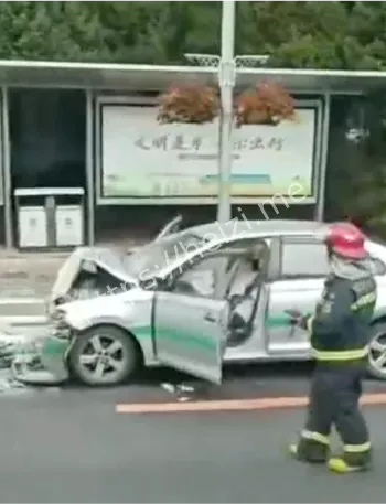 公交车事故