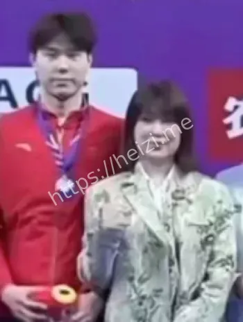 覃海洋未婚妻