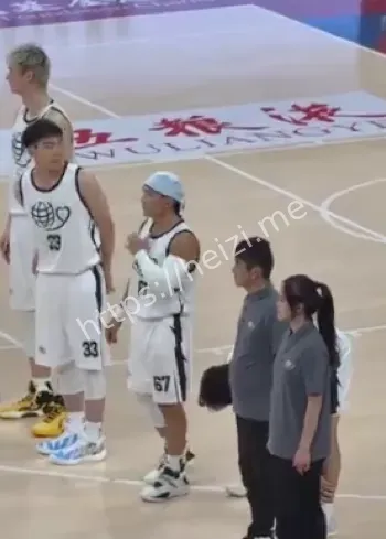 姚明打头