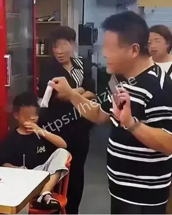 市民围堵面馆