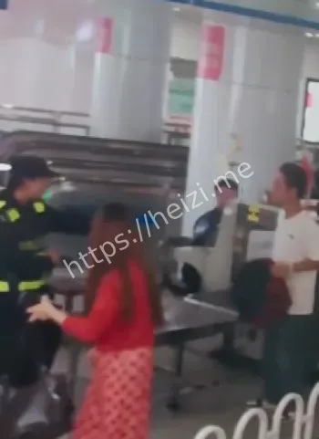 辅警刘梦婷