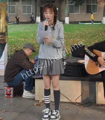 清纯小美女