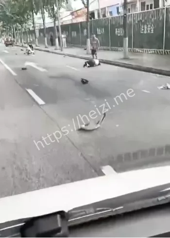 网友爆料