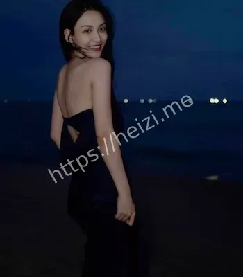 万婷