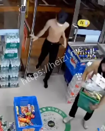 店员监控劝阻