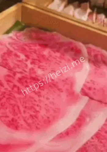 男子吃完就跑