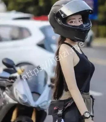 女子锤击儿童