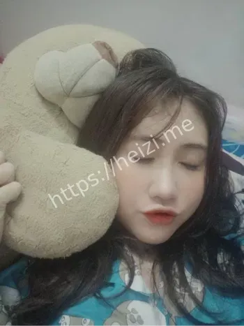 性感大学生