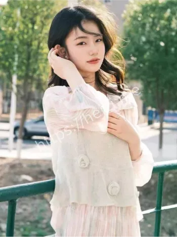 何嘉文