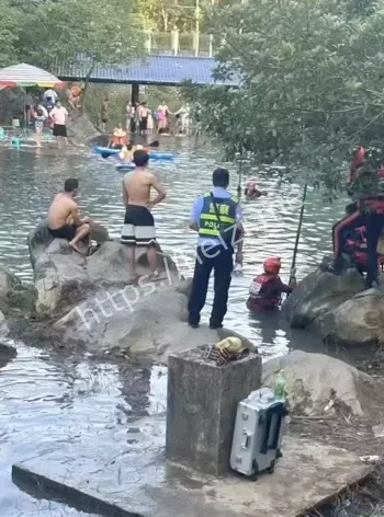 少年溺亡
