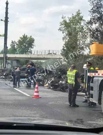 新乡路段事故