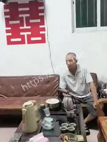 祸害弱智女孩
