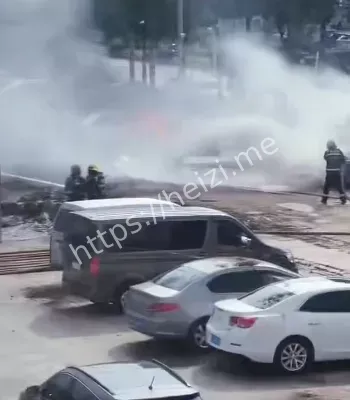 施工挖爆管道
