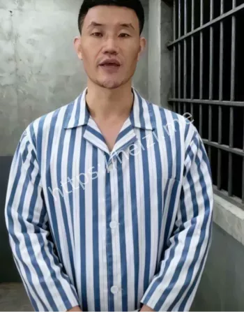 警服直播翻车