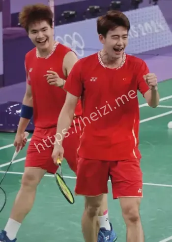 梁王组合香港公开赛夺冠