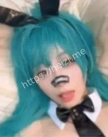 娇小身材