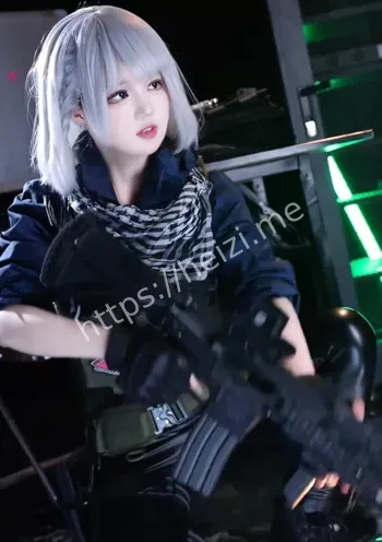 扔硬币变装麦晓雯