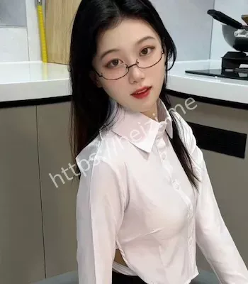 肤白貌美