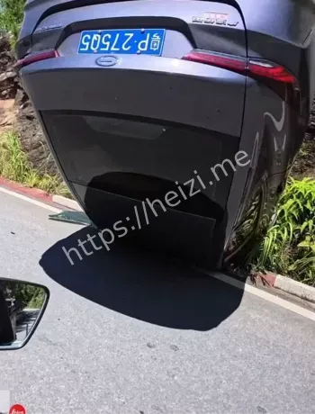 侧翻