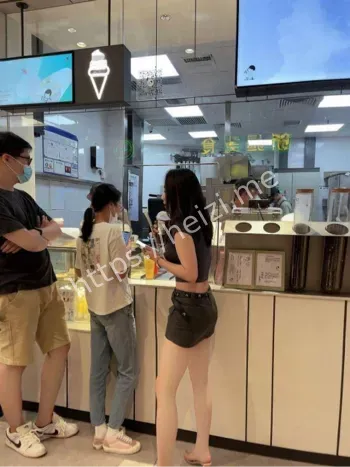 不雅床照