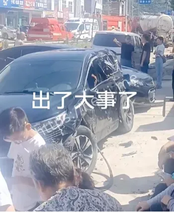 路边老人