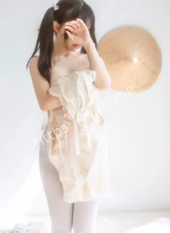 反差天花板