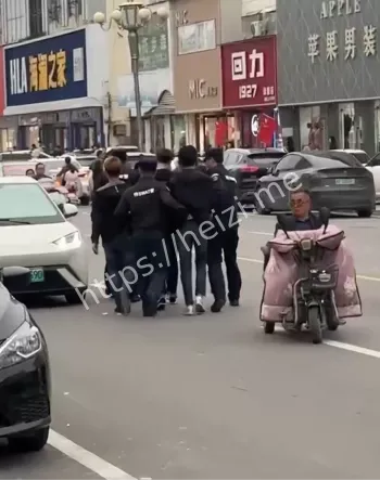 曹县人民广场