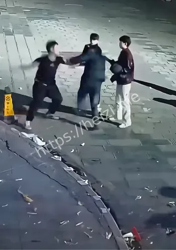 精神小伙