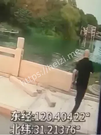 车毁人亡现场