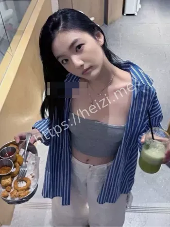 网红版章若楠