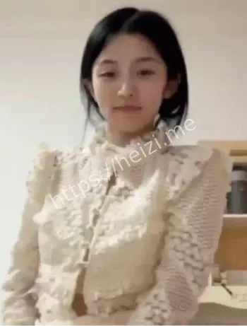 白月光少女