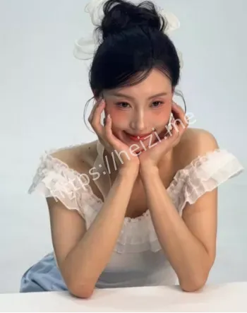 李亦甯