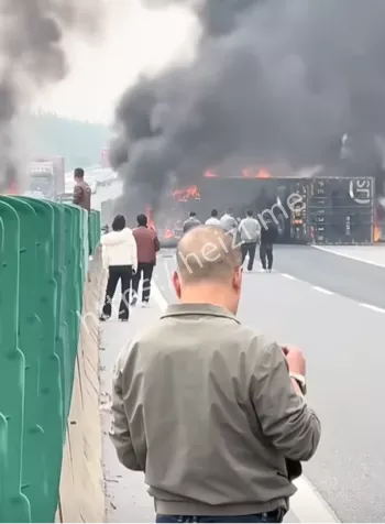 连环撞车