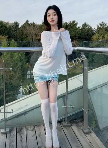 肤白貌美