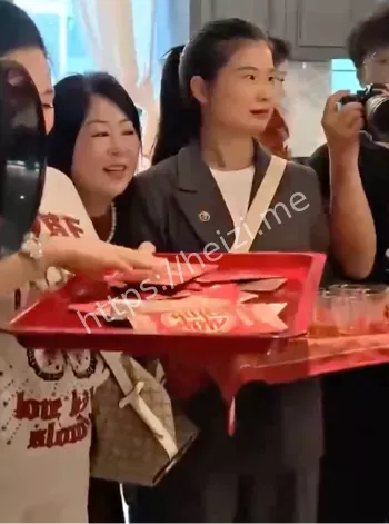 滨海县同性恋女生结婚故事